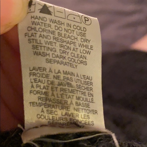 Beautiful cardigan from RW&CO. - Picture 5 of 5